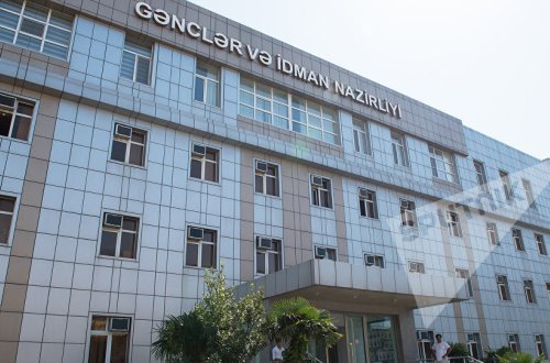 Nazirlikdən Şəhriyarın şikayətinə cavab: İki ildə 450 min manat ayrılıb...