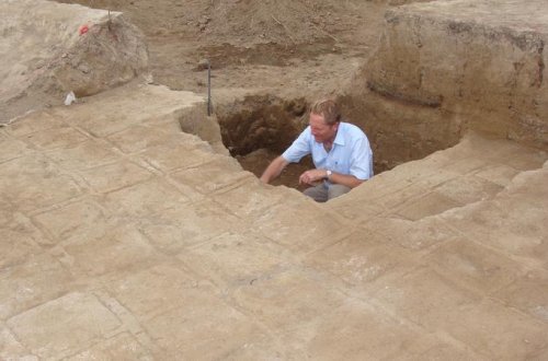 Eramızdan əvvəl V əsrə məxsus Əhəməni memarlığını xatırladan saray qalıqları tapılıb - FOTOLAR