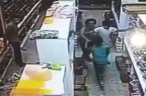 Lənkəranda zəlzələ anı - Video