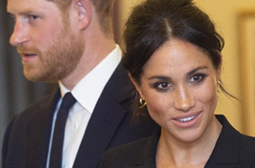 Şahzadənin həyat yoldaşı mini paltarda– FOTO