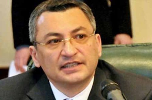 Prezident komitə sədrinə yeni səlahiyyət verdi