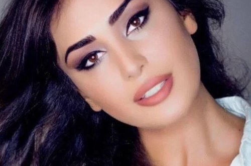 Anar Məmmədov Pərvini qucaqlayıb, öpdü - VİDEO