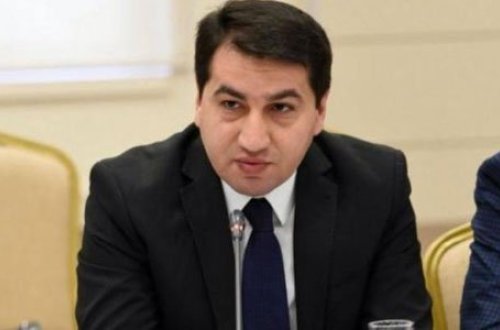 Hikmət Hacıyev Minsk qrupunda iştirak edən dövlətlərə səsləndi (VİDEO)