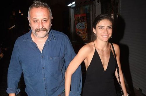 “Medcezir”in ulduzu özündən 19 yaş böyük sevgilisini gizlətmədi - FOTO