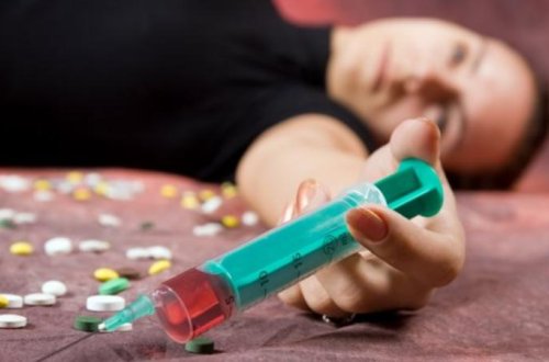 Narkotik istifadəçilərinin sayı artır - SOS