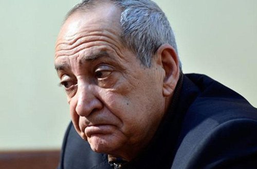 Rasim Balayev jurnalistlərə hirsləndi: “Götürüb yalandan yazıblar ki...”