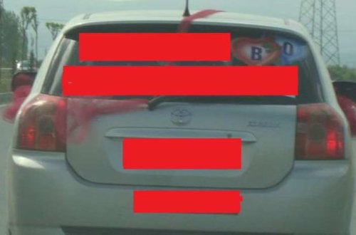 Toy günü bəy maşınının arxasına görün nə yazdırdı - FOTO