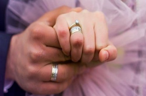 Hərbiçidən ŞOK ƏMƏL - 22 yaşlı nişanlısını girov götürüb ayaqyolunda... - FOTO