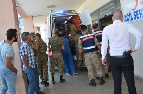 Sərhəddə PARTLAYIŞ: 5 hərbçi yaralandı