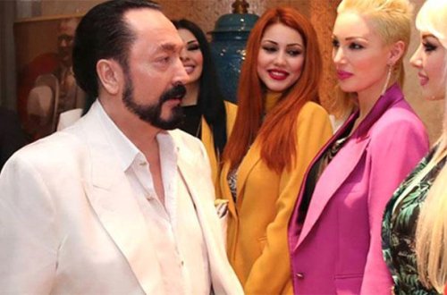 Adnan Oktar “kedicik”lərindən küsüb