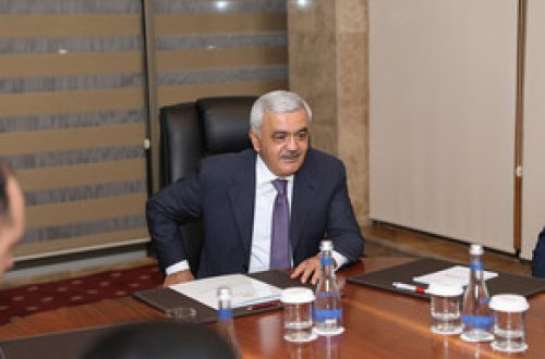 Rövnəq Abdullayev cüdo üzrə Azərbaycan millisinin üzvləri ilə görüşüb