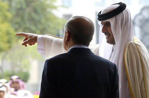 Qətər əmiri Ərdoğana hədiyyə göndərdi