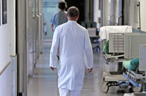 Baş həkimdən ŞOK ADDIM: Şamaxı xəstəxanasının həyətində... - FOTO