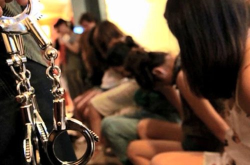 Qadın alverçilərinin dəstə başçısı olan Züleyxa tutuldu - Qadınları Türkiyə və Dubaya aparırmış - FOTO