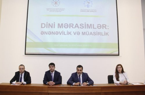 YAP gənclərinin iştirakı ilə “Dini mərasimlər: ənənəvilik və müasirlik” mövzusunda tədbir keçirilib