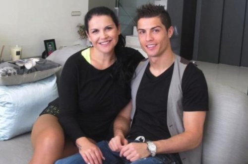 “Qardaşıma haqsızlıq etdilər” - Ronaldonun bacısı