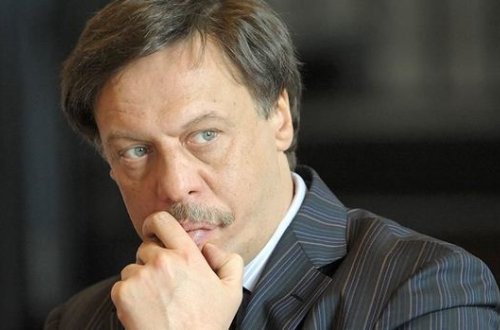 Rusiya hökumətinin vəkili zorlamada ittiham olunur