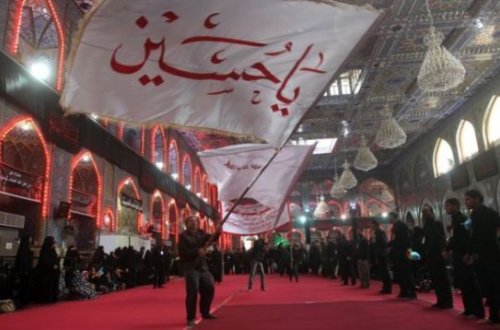 Ata İmam Hüseyn üçün oğlunun başını kəsdi - +18 VİDEO