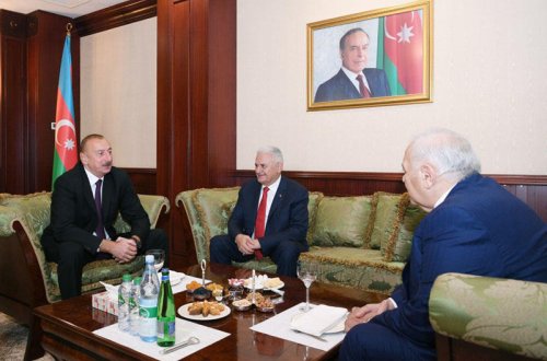 Azərbaycan Prezidenti İlham Əliyev Türkiyə Böyük Millət Məclisinin sədri ilə görüşüb - FOTO