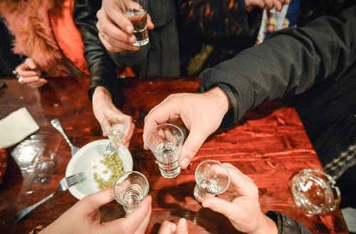 Rusiyada azərbaycanlılarla ermənilərin kef məclisi və QARABAĞSÖHBƏTİ... - Mixaylov HƏR ŞEYİ AÇDI