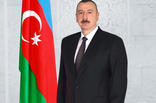 İlham Əliyev “ADEX-2018” sərgisi ilə tanış oldu