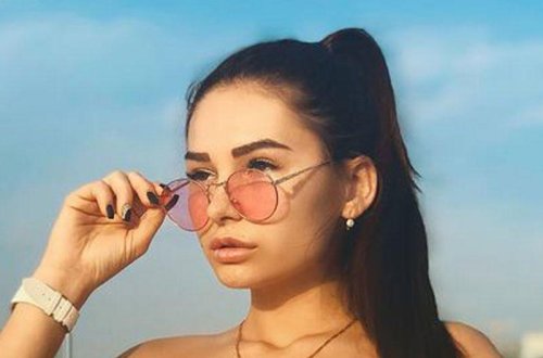 Model zorlanmamaq üçün özünü binadan atdı - FOTO