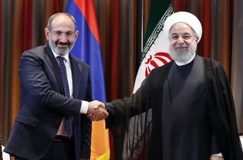 Paşinyan Nyu-Yorkda Ruhani ilə görüşdü