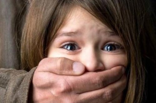 Kişi azyaşlı qızı aldadaraq evə gətirdi və zorladı - AZƏRBAYCANDA RƏZALƏT