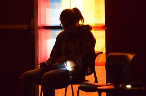 Müstəntiq bölmədə qadın vəkillə cinsi əlaqədə olarkən tutuldu - Polislər səsə gəldilər - FOTO