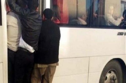 Bakıda avtobusda təhlükəli anlar – VİDEO