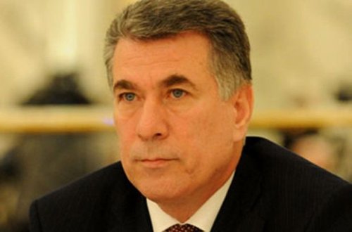 Ziyafət Əsgərov deputatlara hirsləndi: Səs verin!