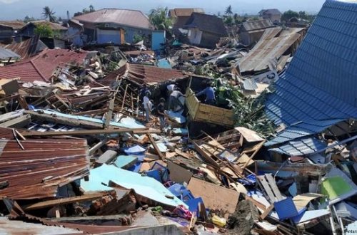 İndoneziya yenidən silkələndi