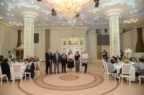 Nəsimi rayonunda ahıl vətəndaşlar diqqət və qayğı ilə əhatə olunub