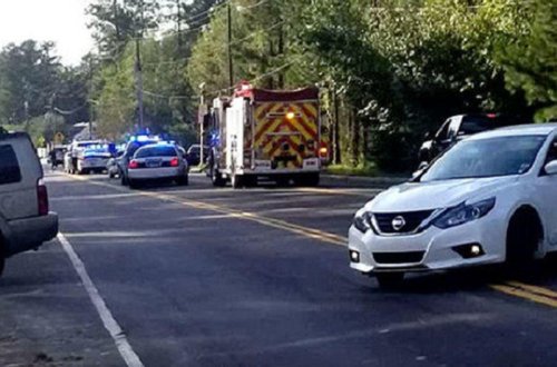 ABŞ-da polislər atəşə tutuldu: 1 ölü, 6 yaralı - FOTO