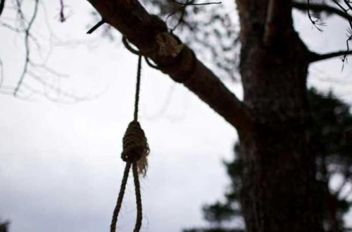 İtkin düşən nazirlik əməkdaşının meyiti meşədə asılı vəziyyətdə tapıldı- FOTO