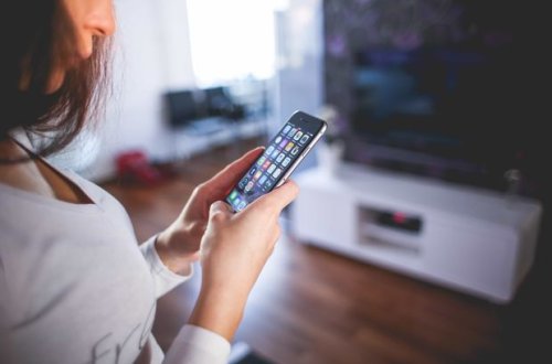 “Instagram”da tanışlıq qıza baha başa gəldi - MƏHKƏMƏ