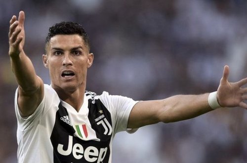“Yuventus” Ronaldu ilə bağlı bəyanat yaydı