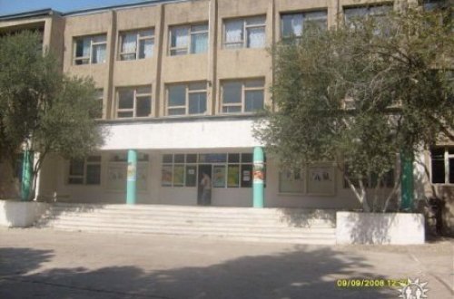 Sumqayıtda məktəb direktoru Milli Qəhrəmanlara hörmətsizlik edib VİDEO