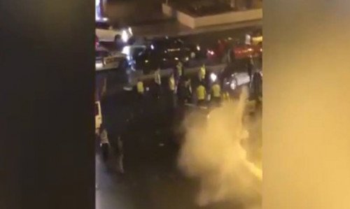 DYP maşını ilə taksi toqquşdu - Polis avtomobili Qış parkına girdi, ağır yaralanan var/ VİDEO