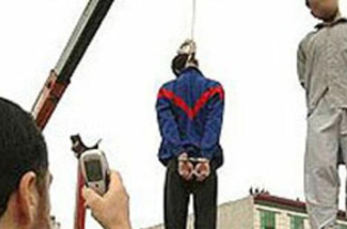 Azərbaycanlı məhbus İranda dar ağacından asıldı