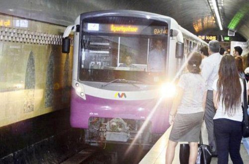 Bakı metrosunda həyəcan - QATARLAR BOŞALDILDI