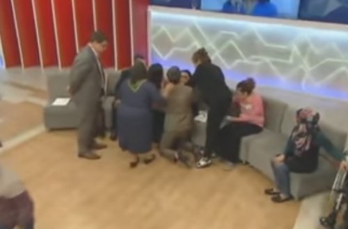 Xərçəng xəstəsi olan uşaqlar 