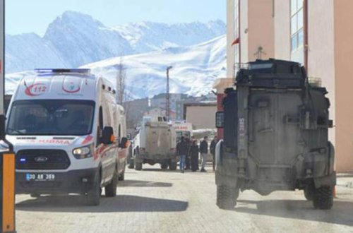 Türkiyədə hərbi bazaya HÜCUM: ölən və yaralananlar var - VİDEO