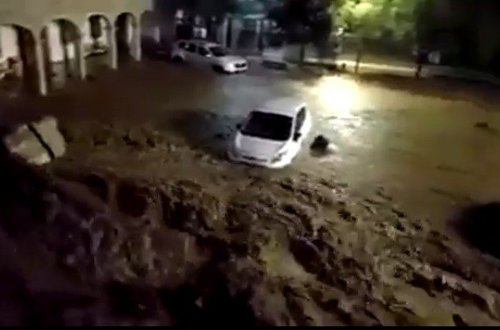 İspaniyada şəhəri su basıb, bir neçə nəfər ölüb - FOTO - VİDEO