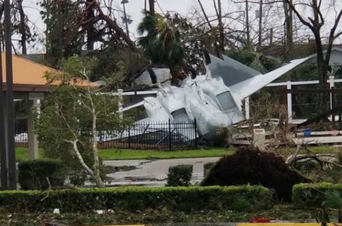 Qasırğa ABŞ bazasını dağıtdı - VİDEO