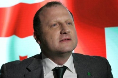 Prezidentliyə namizəddən qəribə təklif - “Narkotik festivalı keçirək”