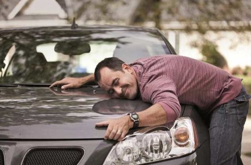 Azərbaycanlılar hansı avtomobillərə üstünlük verirlər?