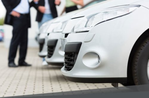 Nazirliklərin avtomobilləri satışa çıxarıldı - QİYMƏTLƏR