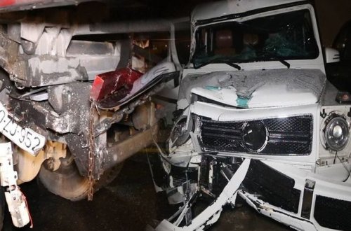 Bakıda kirayə götürdüyü “Gelandewagen”i “Şaqman”a çırpdı - VİDEO