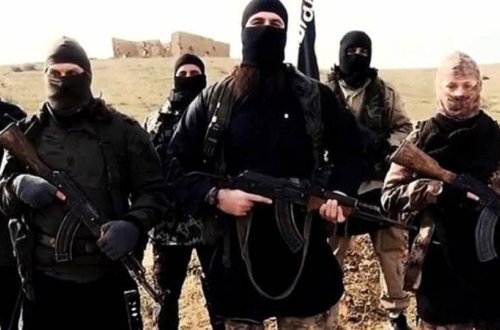 İŞİD-dən ŞOK ƏMƏLİYYAT: 700 nəfər girov götürüldü